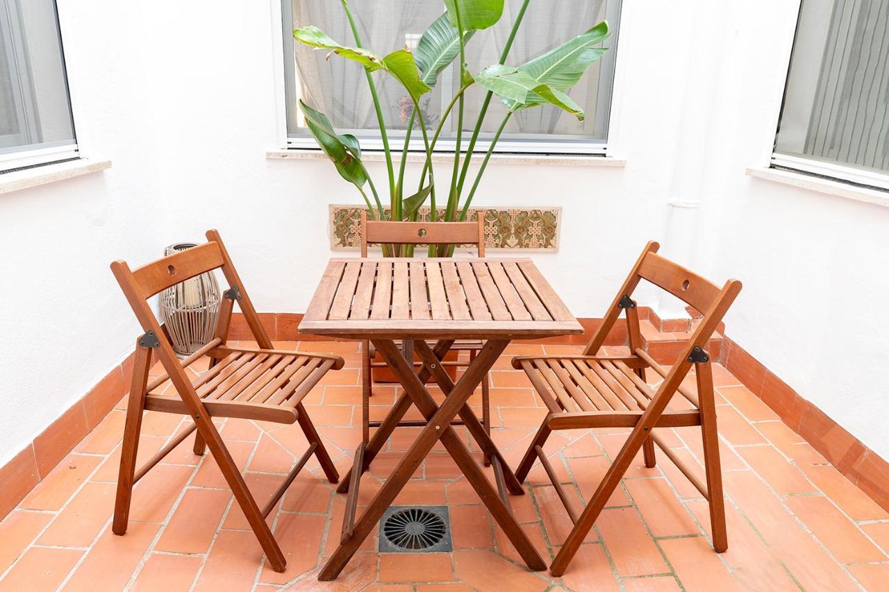 Ziba Cordoba Only Families Apartment Bagian luar foto